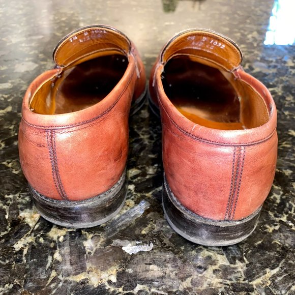 Allen Edmonds Lake Forest Loafer Chili (9.5 D) - Picture 5 of 7
